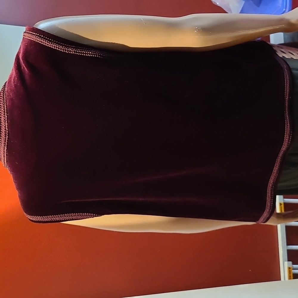 Vintage Act III Red Wine Velvet Vest - Picture 4 of 8